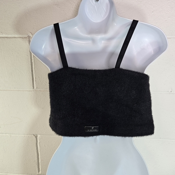 Gymshark Whitney Simmons eyelash knit bandeau tank top bra - Picture 6 of 13